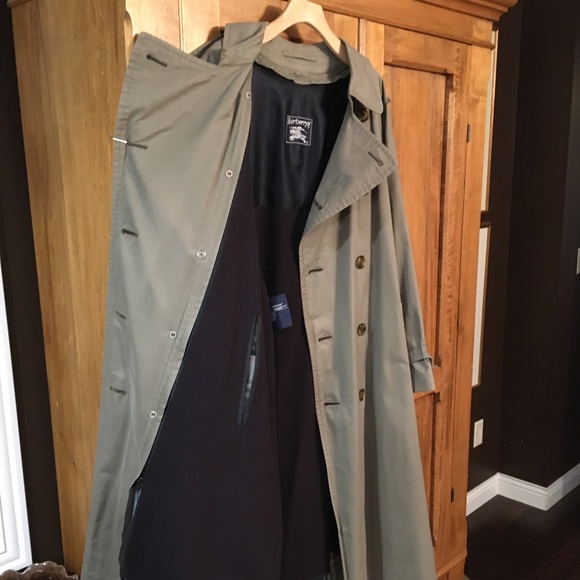 Burberrys’ lined trench coat. VTG ‘80’-90’s - Picture 11 of 16